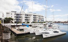 Bluewater Point Resort 4*